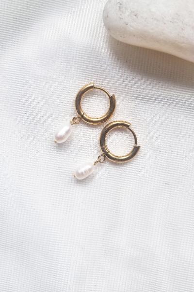 Rice Pearl Hoop Earring - P385