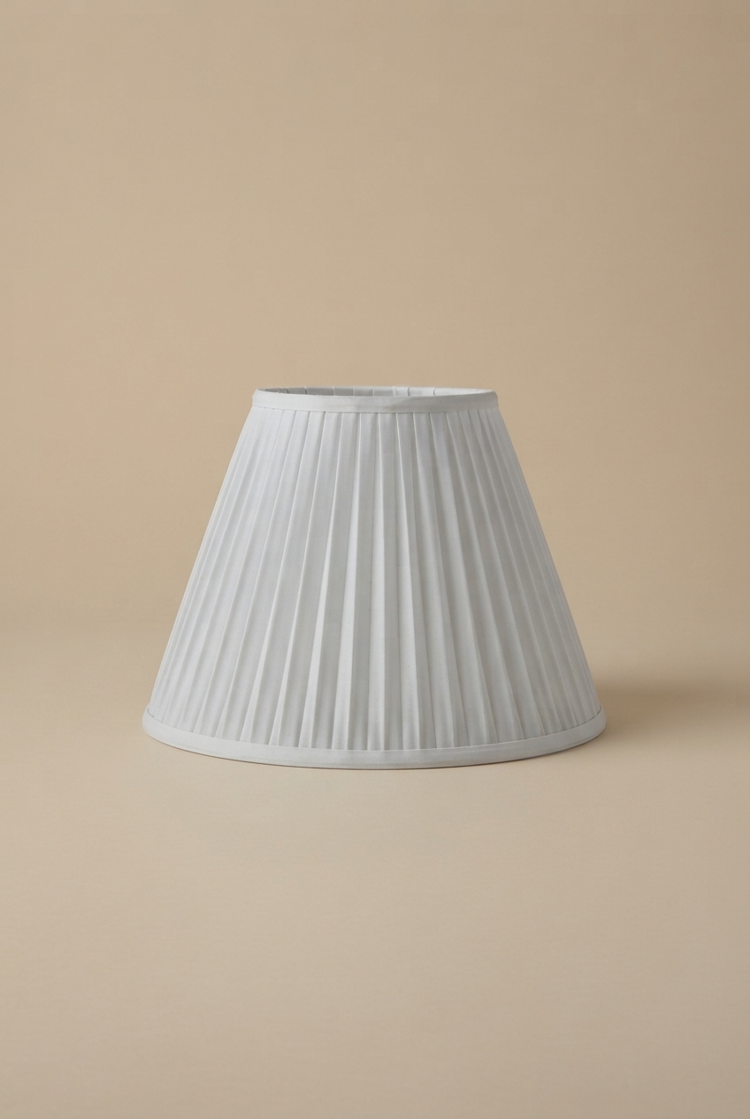 Tapered Shade (S) - White, Pleated